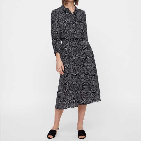 Dotted Midi Dress - Picture 5 of 5